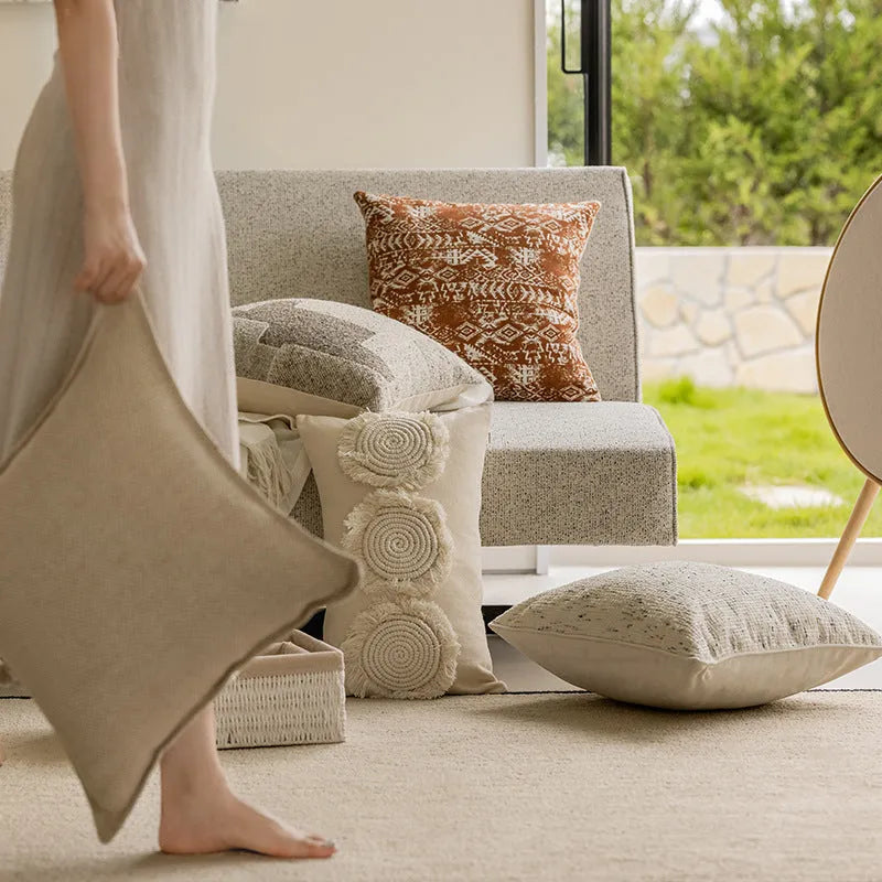 Solid colour sofa cushion pillow with removable cover in 45x45cm size
