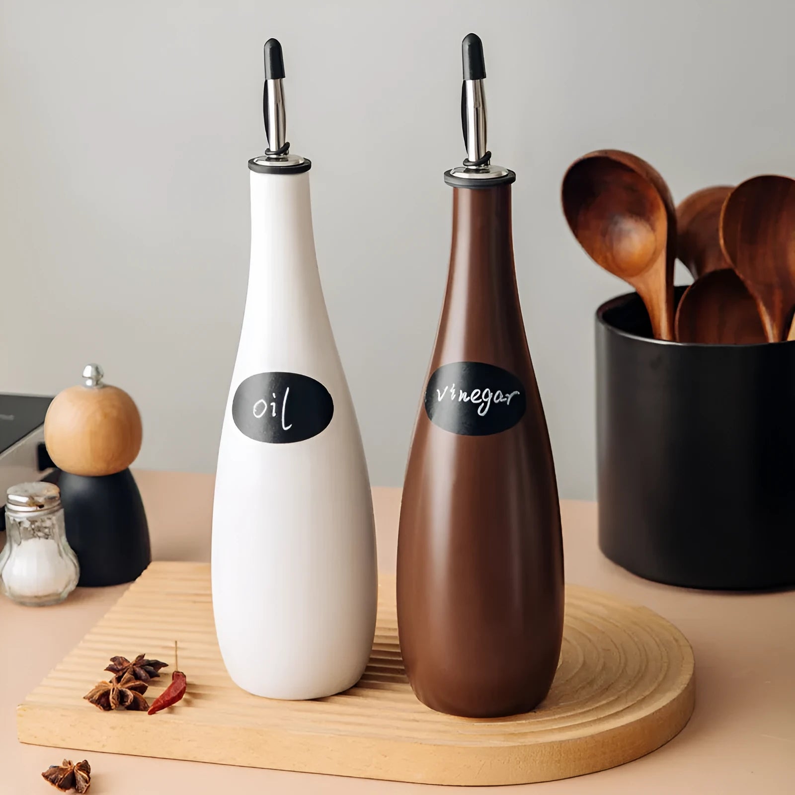 Ceramic kitchen oil pot with sealed lid and funnel in black, white, or coffee colour.