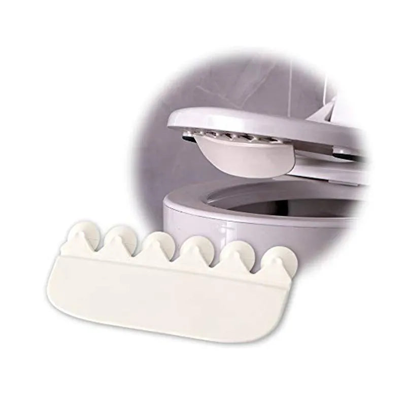 White PVC toilet training board for children's splash prevention during toilet learning
