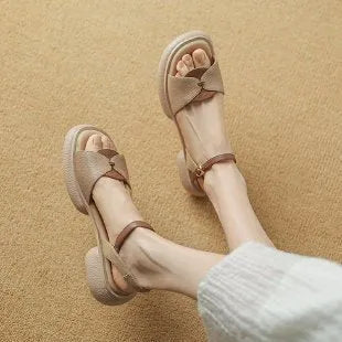 Women's beige chunky heel platform sandals with open toe and renewable leather upper