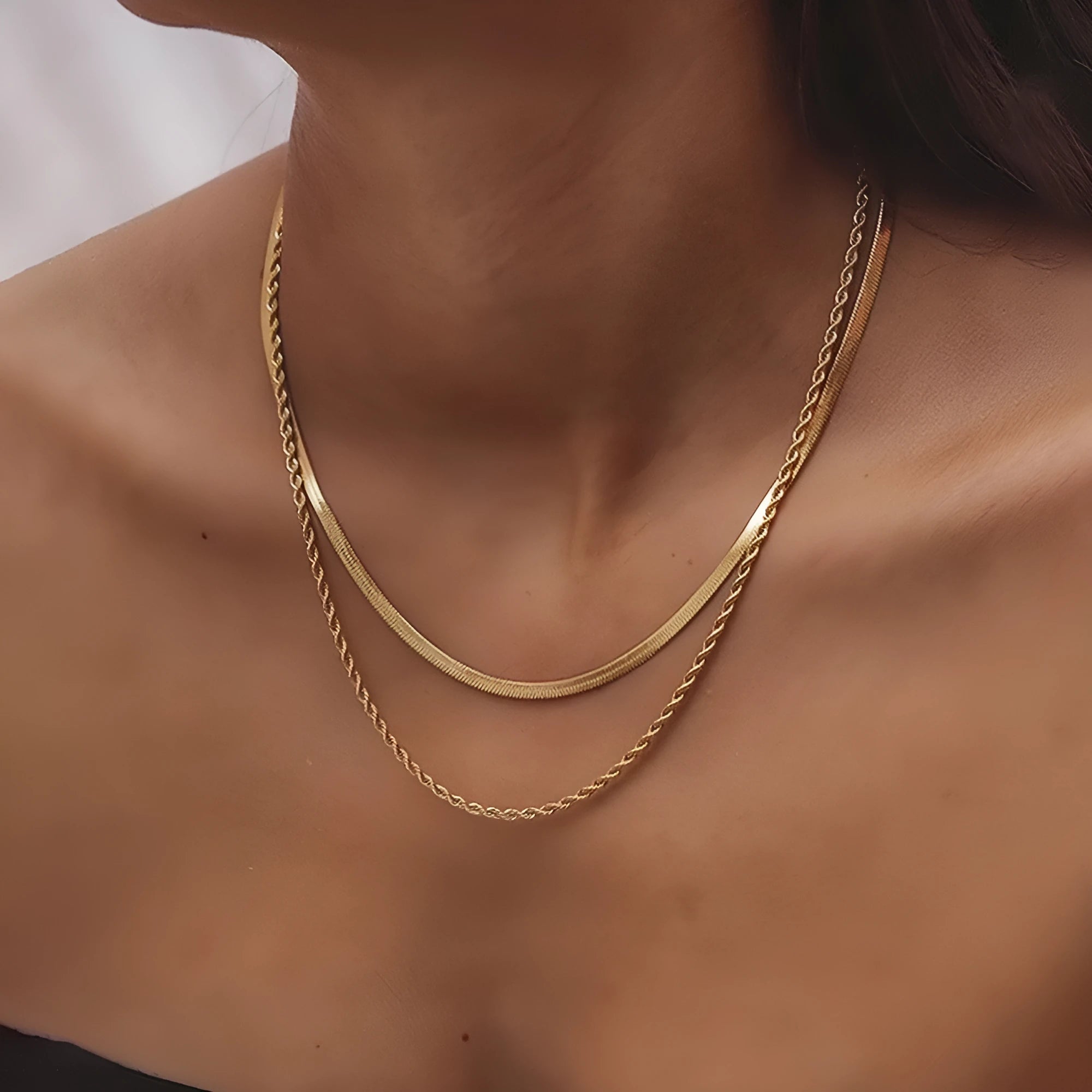 Women's retro double-layer twist necklace with geometric pendant on snake bone chain