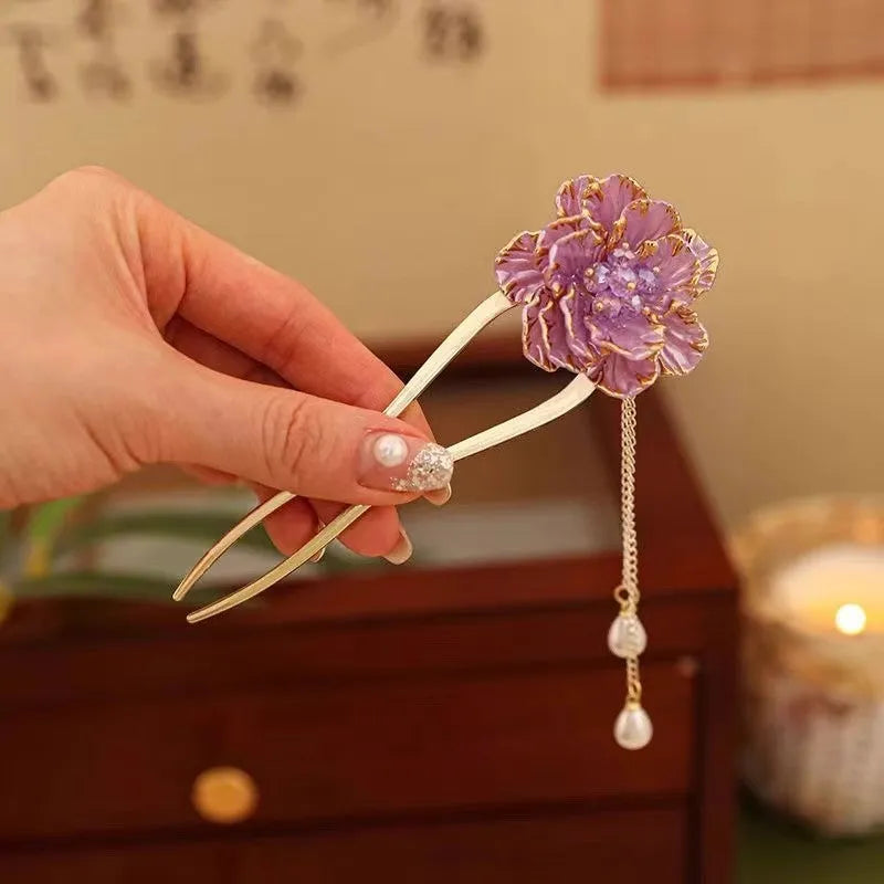 Purple and white peony flower U-shaped hairpin barrette with tassel detail on alloy base.