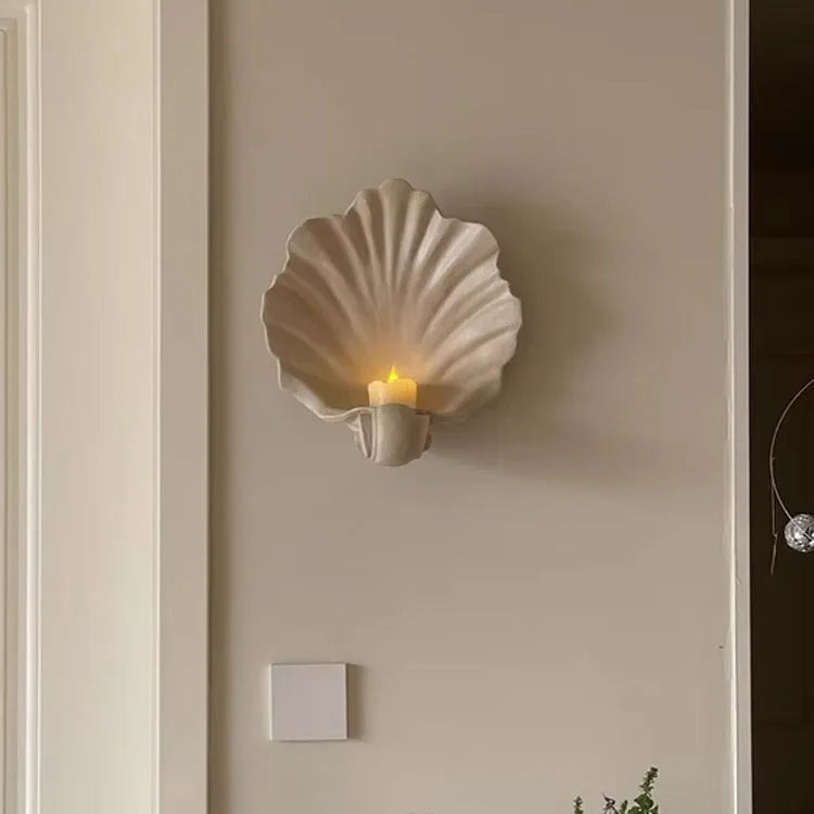 White resin fruit plate decoration with detailed simulation shell design for table centrepiece displays