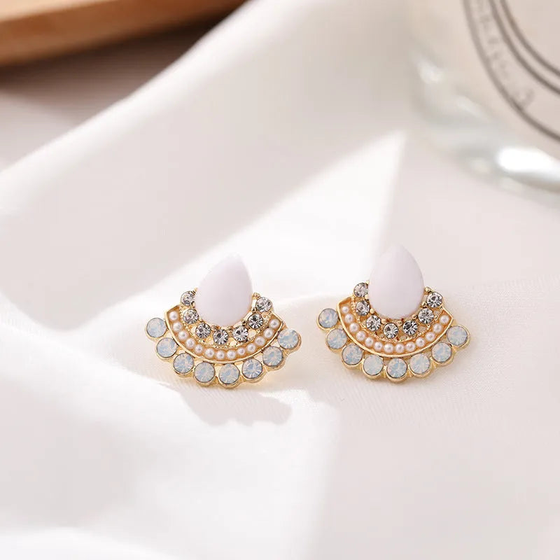 Women's silver retro fan-shaped earrings with opal rhinestone geometric design