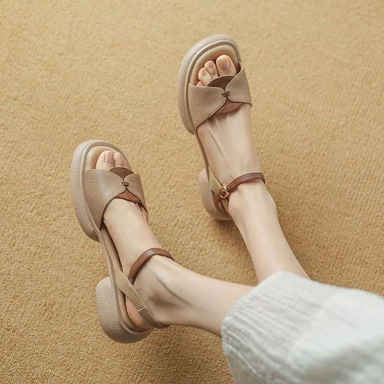 Women's beige chunky heel platform sandals with open toe and renewable leather upper