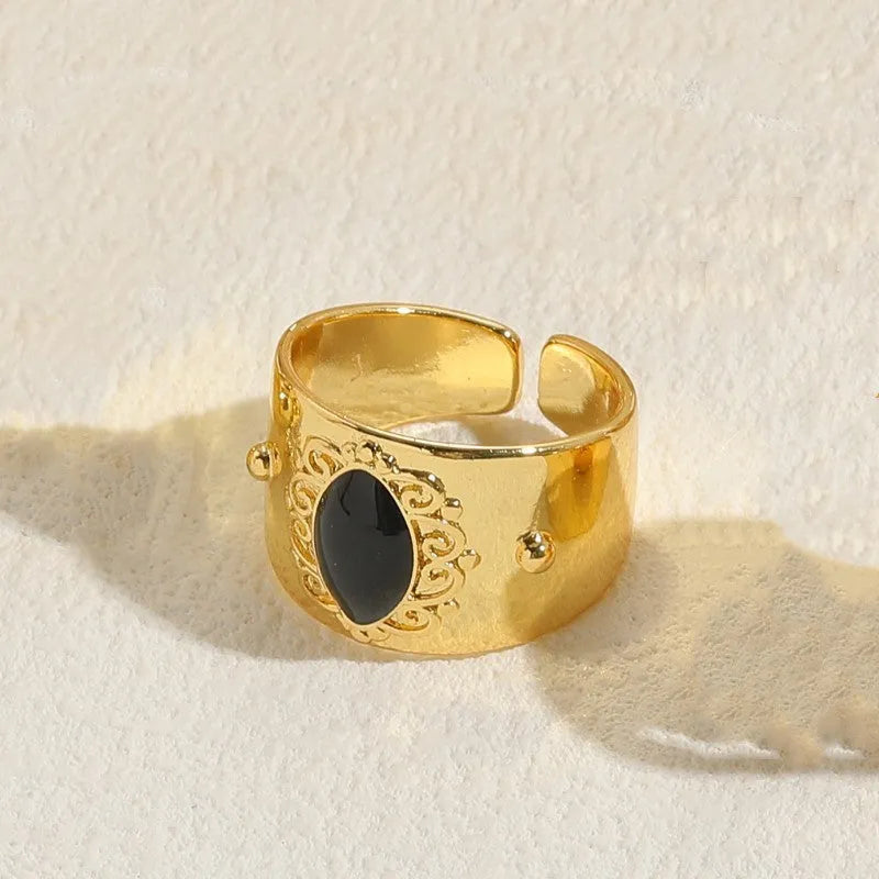 Geometric copper ring with electroplated horse eye black finish, Chinese style vintage design
