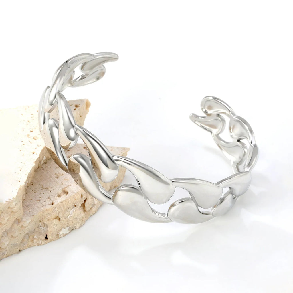 Stainless steel bracelet with alloy clasp contemporary jewellery accessory in advanced European American style