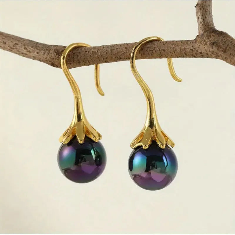 Women's retro fashion earrings with electroplated alloy construction in imitation gold colour