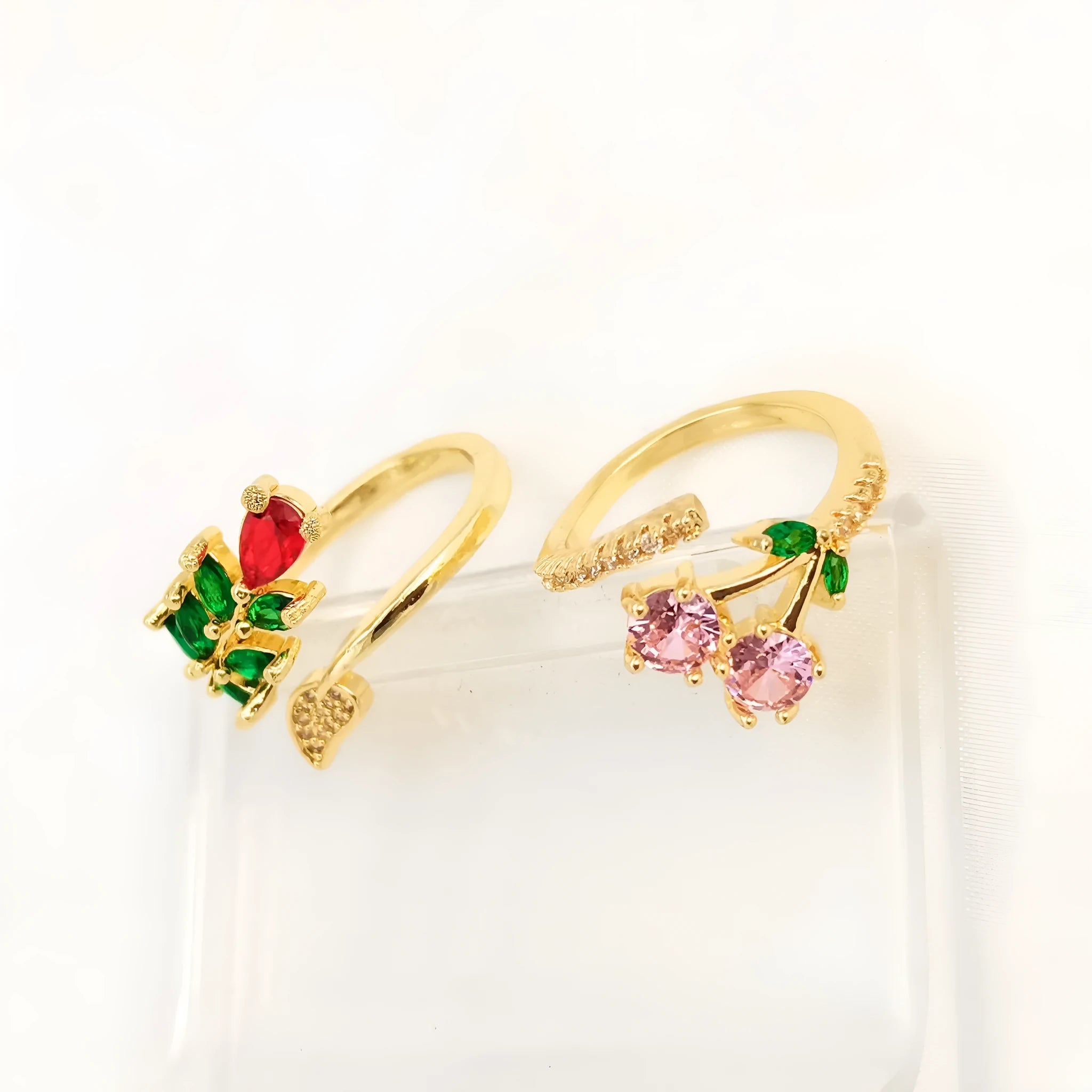 Women's open mouth copper ring with gold plating and zircon micro inlaid leaf geometric design