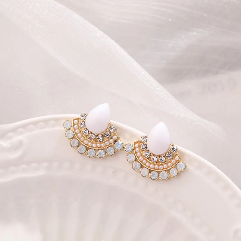 Women's silver retro fan-shaped earrings with opal rhinestone geometric design