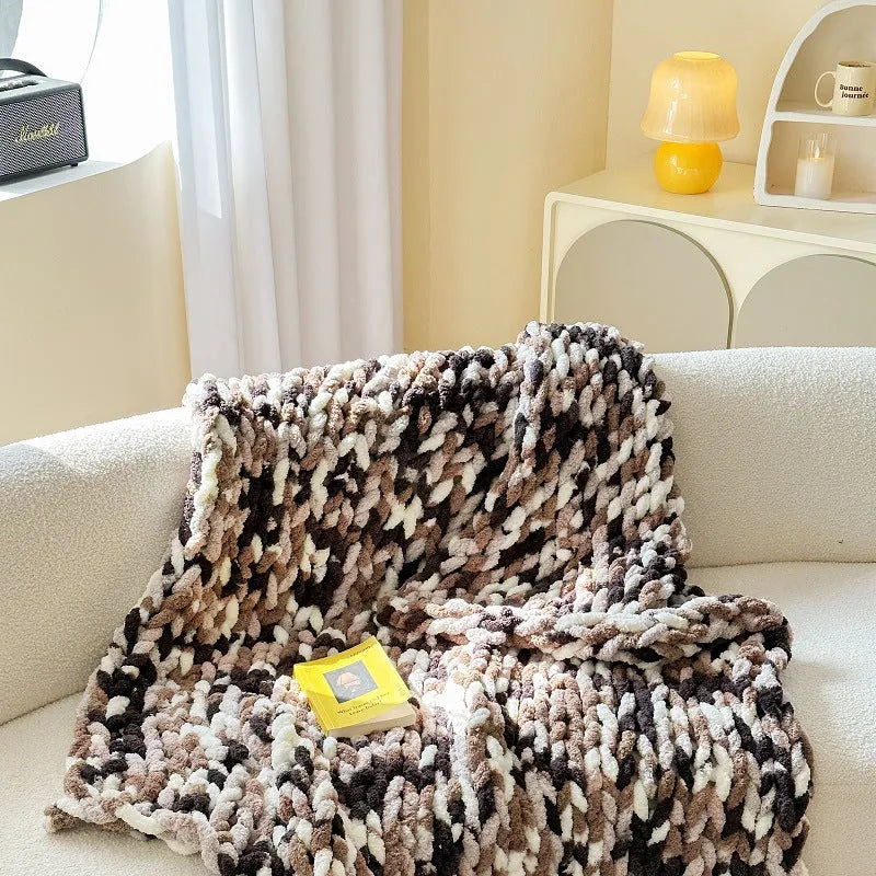 Handmade thick chenille cover blanket with striped pattern in caramel mango colour, size 130x170cm.