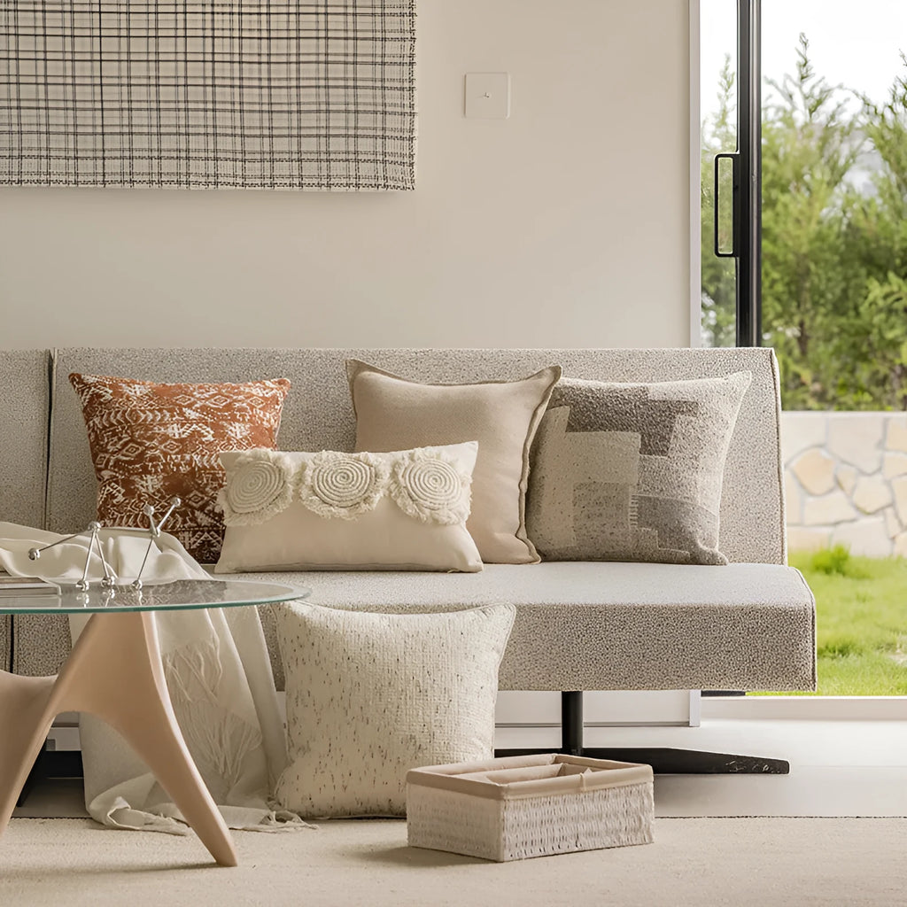 Solid colour sofa cushion pillow with removable cover in 45x45cm size