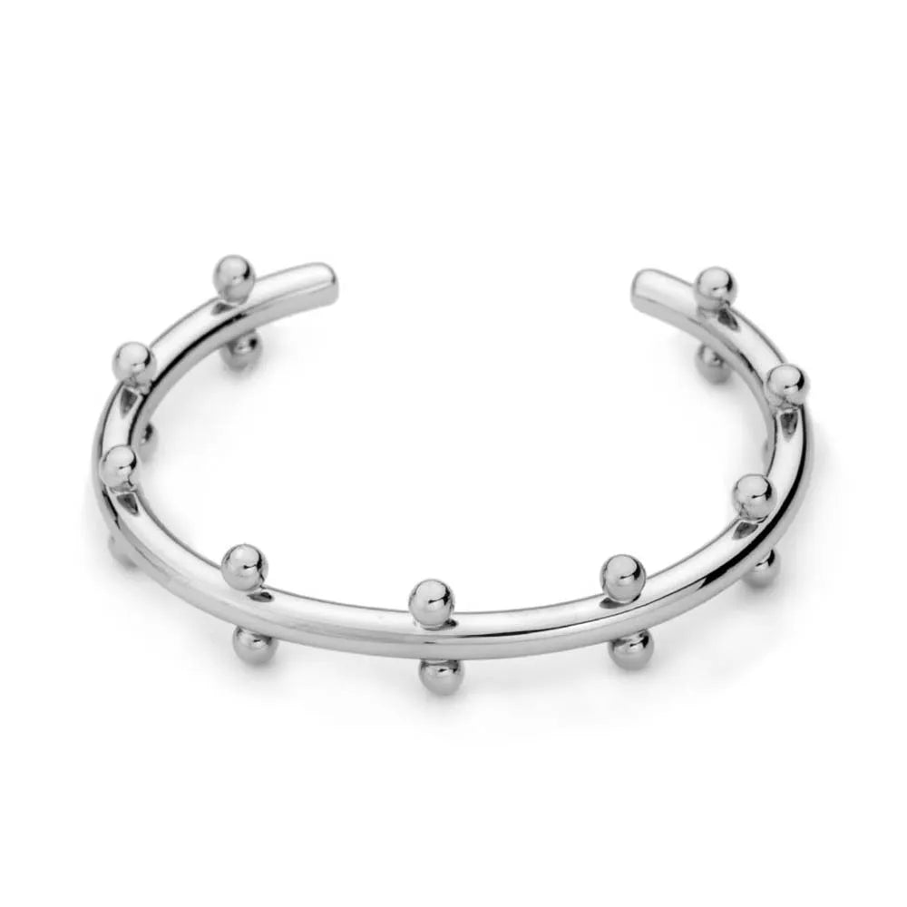 Stainless steel C-shaped rivet bean bead bracelet with alloy chain fastening in gold or steel colour