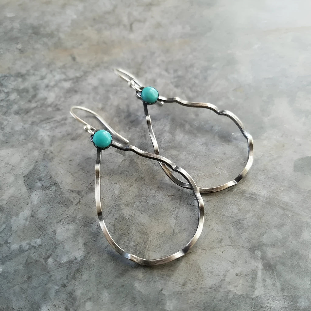 Geometric turquoise circle earrings with antique silver finish, bohemian vintage style.