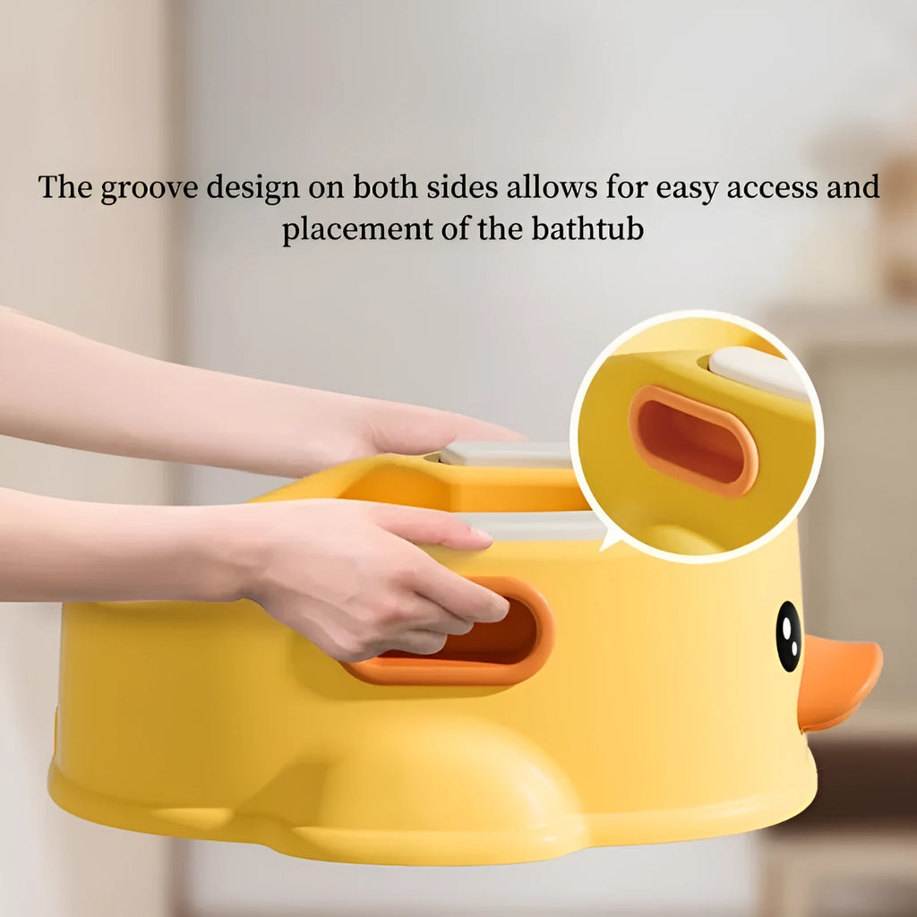 Duck-shaped PVC pet wash tub in blue colour for bathing dogs and cats without electricity