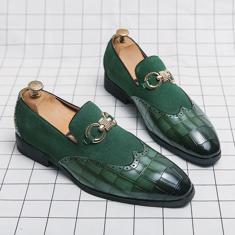 Men's Korean style business casual shoes with pointed toe design and decorative sewing lines