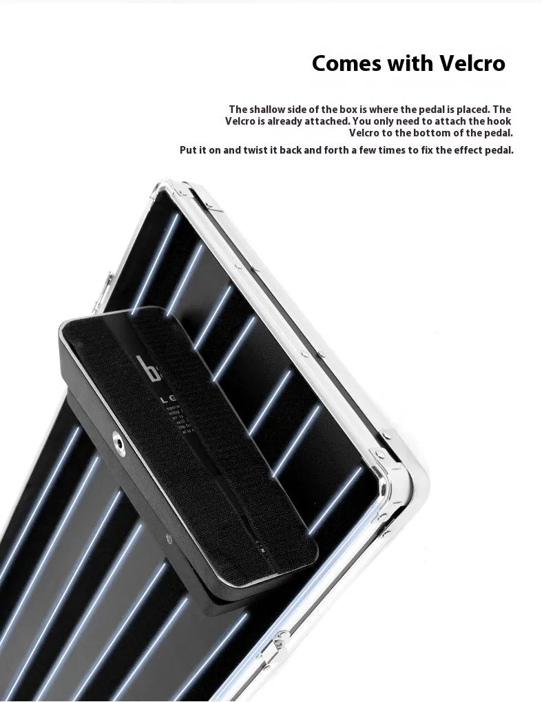 Heavy-duty black aviation flight case for T-EC8 trumpet with aluminium corner reinforcements.