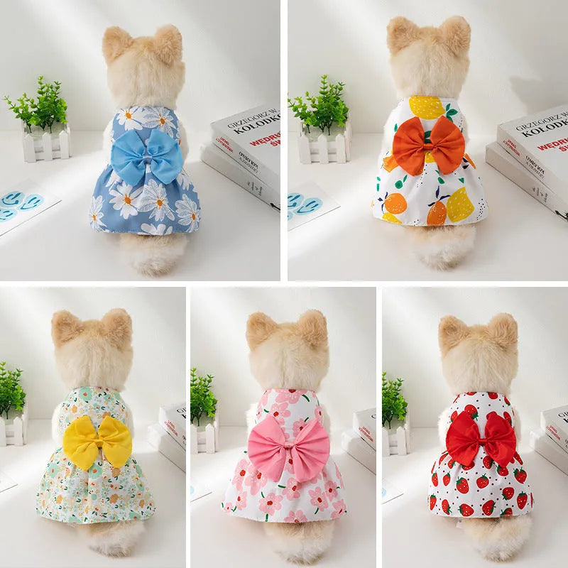 Ultra-thin floral print princess-style dress for a dog or cat, featuring a butterfly pattern and a large knot bow.