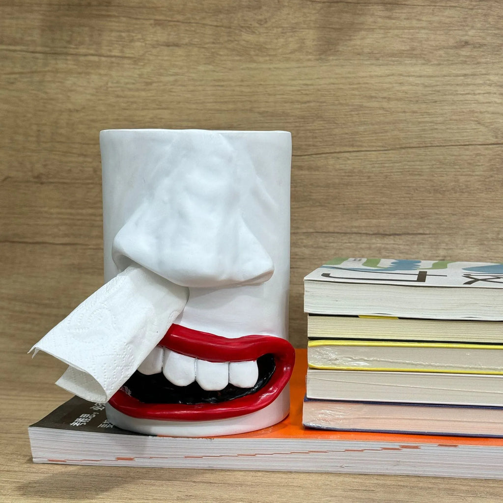 Resin funny tissue paper holder desktop ornament measuring 8.5 by 14.6 centimetres
