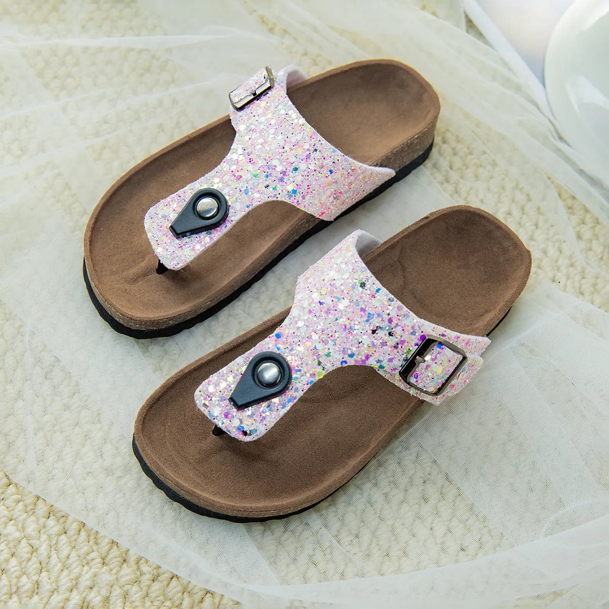 Cork flip-flops with frosted finish in pink silver gold colours and non-slip PVC sole