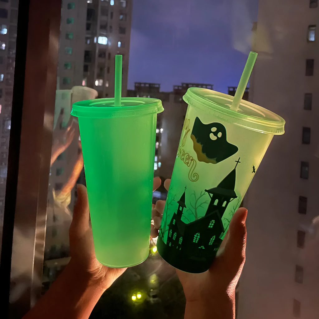 720ml Halloween plastic sippy cup with luminous straw in cylindrical design