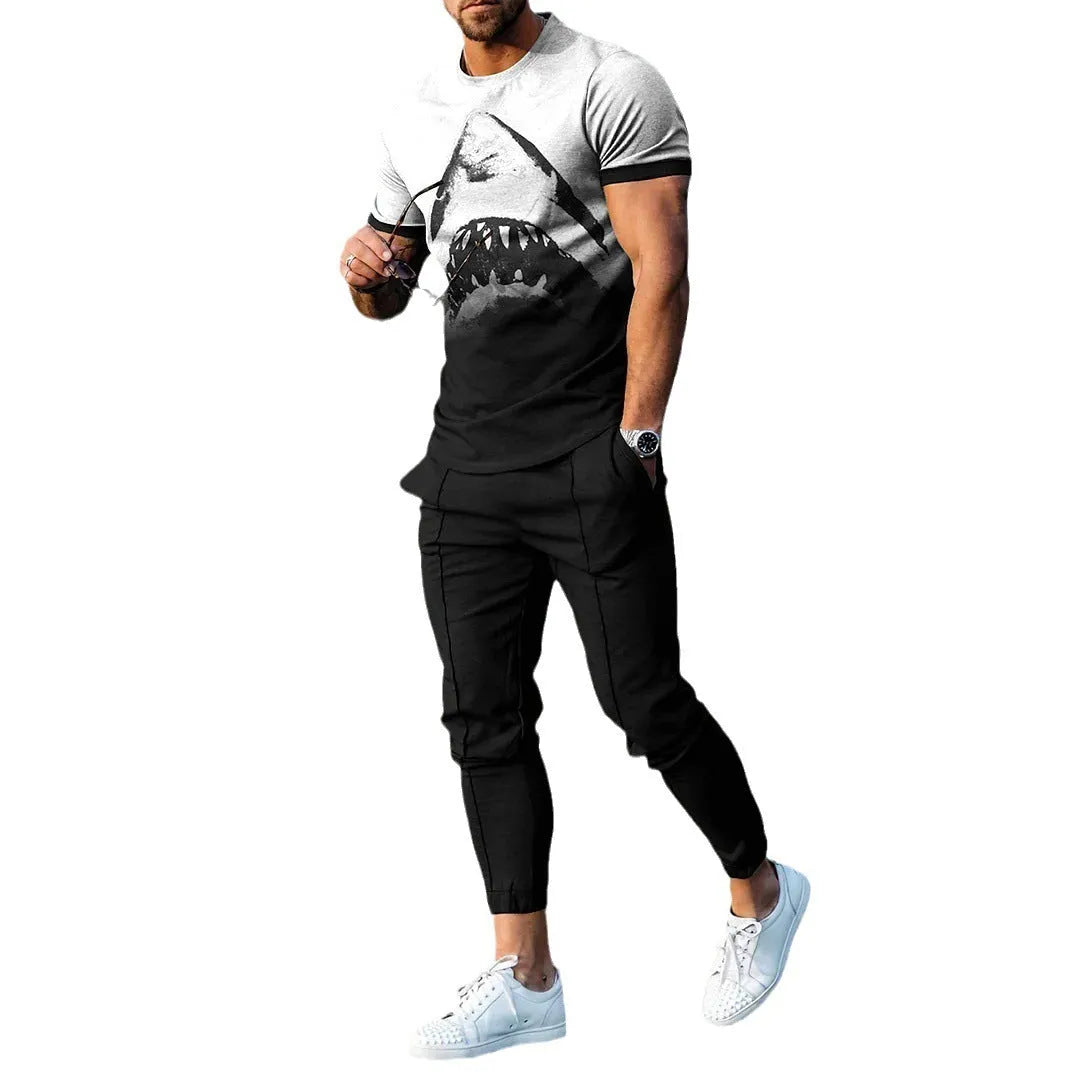 Men's short-sleeved round neck T-shirt and matching trousers set in a solid colour.