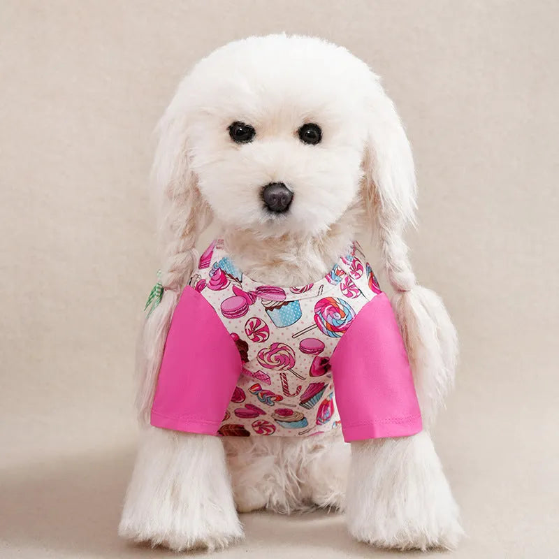 Printed polyester dog t-shirt in casual style for spring and autumn wear with size chart showing weight ranges and measurements