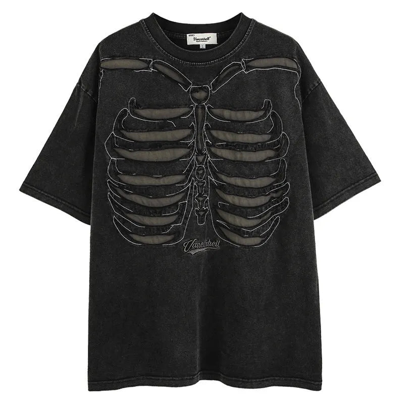 Skull print cotton t-shirt with drop-shoulder sleeves in black colour