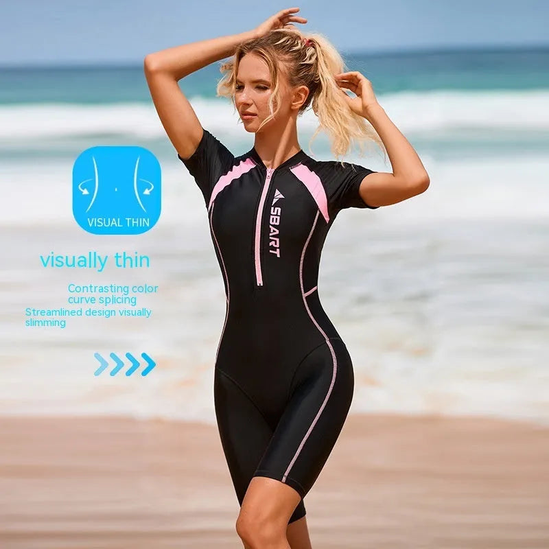 Women's solid colour surfing swimsuit with chest pad in black-pink or green-blue
