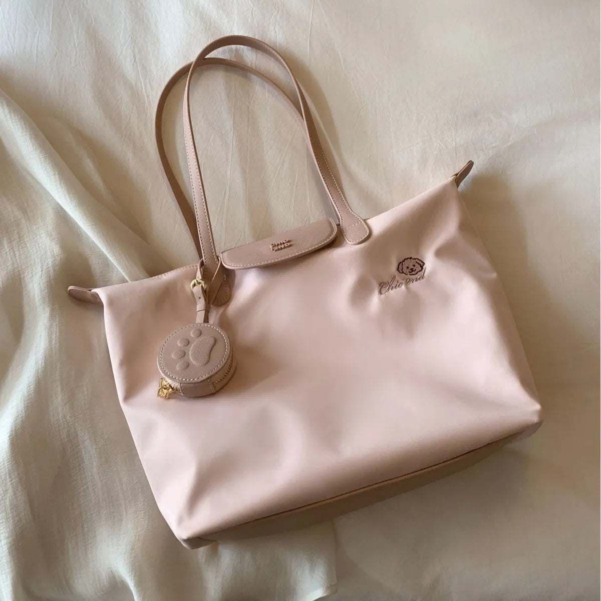 Large capacity Oxford cloth casual tote shoulder bag in pink with sandwich pocket and mobile phone compartment