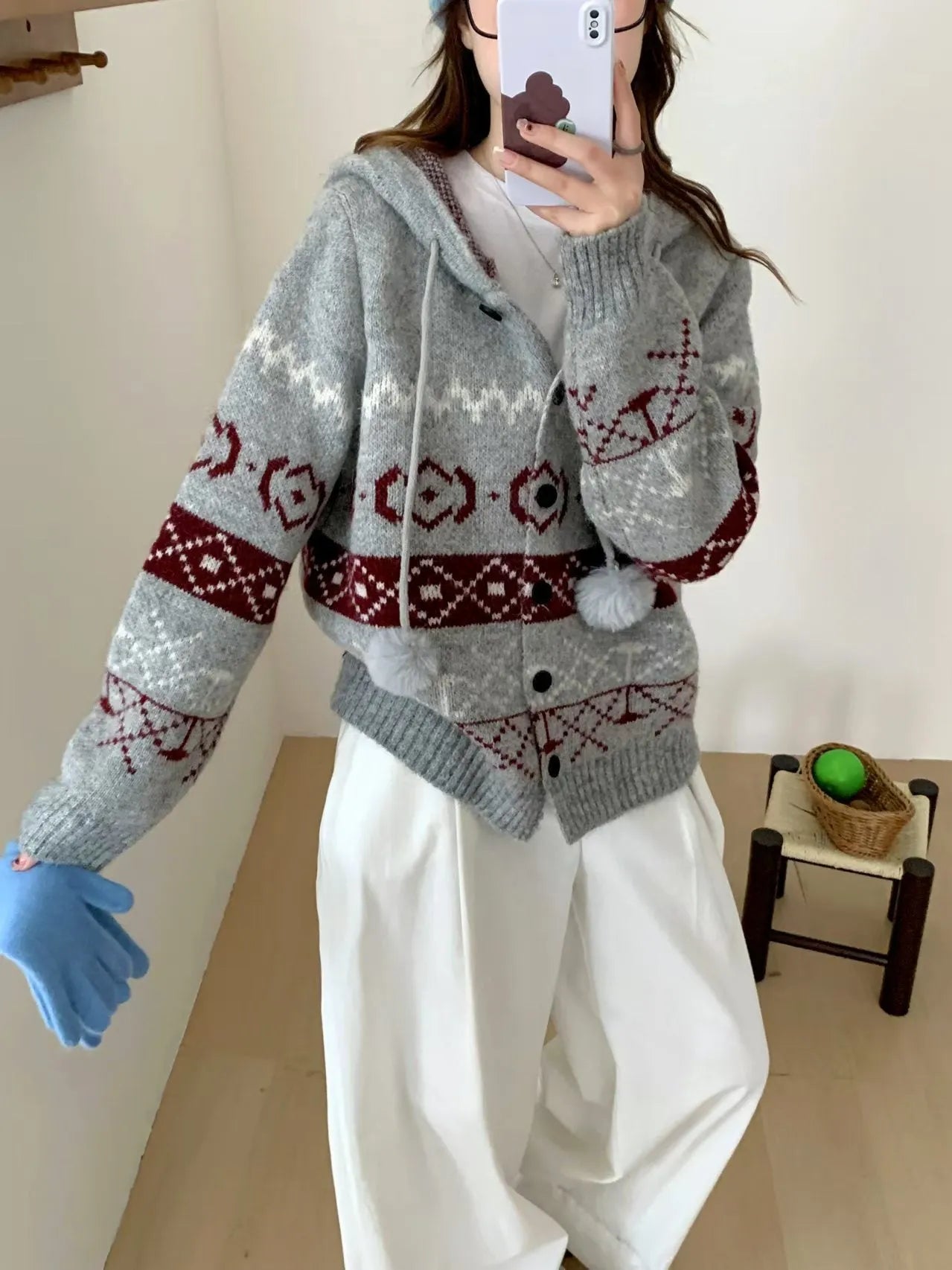 Plus size women's brocade sweater coat with geometric pattern in loose fit