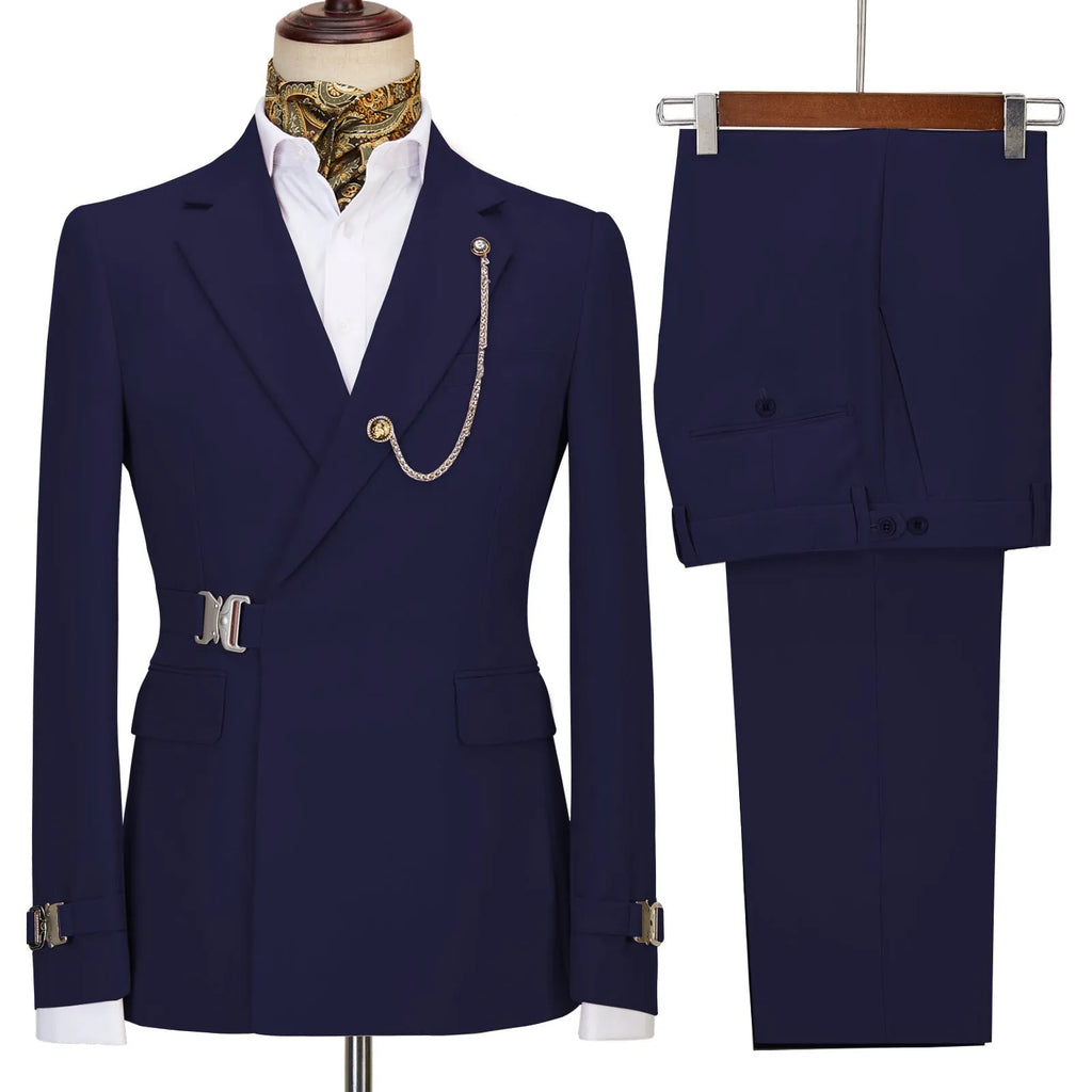 Men's light business casual polyester suit with flat lapel collar in beige colour
