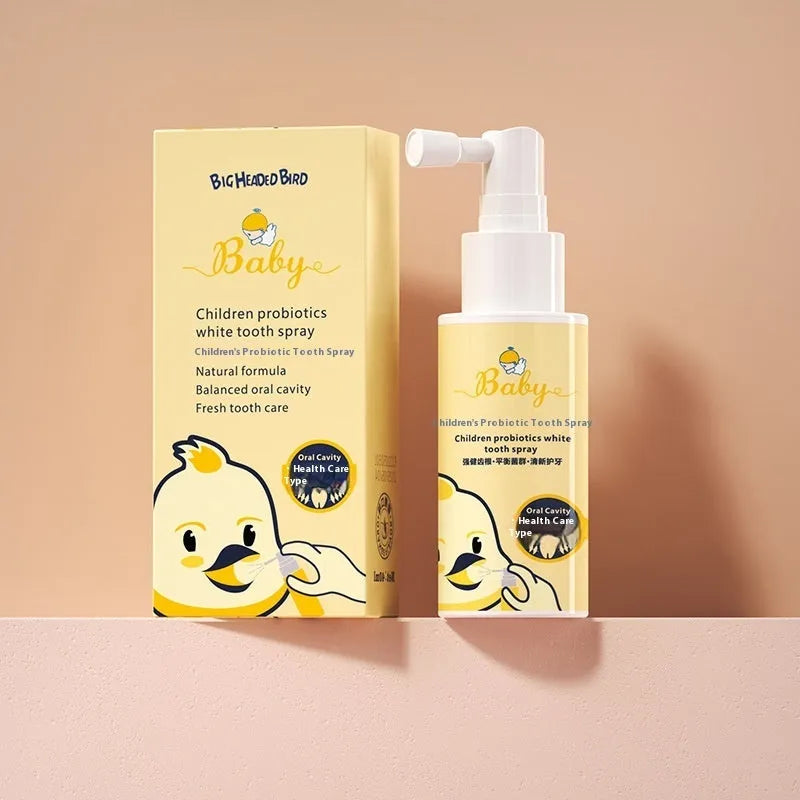 Children's probiotic anticavity teeth cleaning spray in 40ml bottle with strawberry and orange flavour options