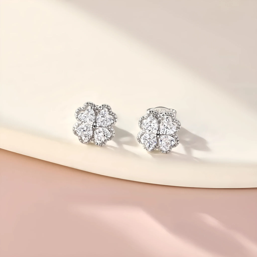 925 silver heart-shaped zircon earrings with four-leaf clover design in white gold colour