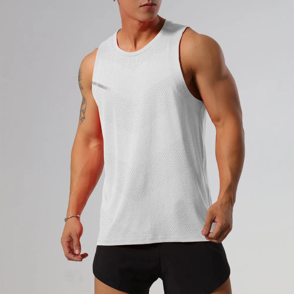 Man wearing a grey quick-drying polyester sports tank top for summer outdoor activities.