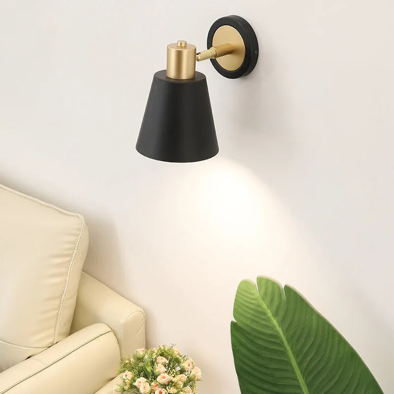 Nordic-style iron wall lamp with adjustable light colours for bedside or living room use