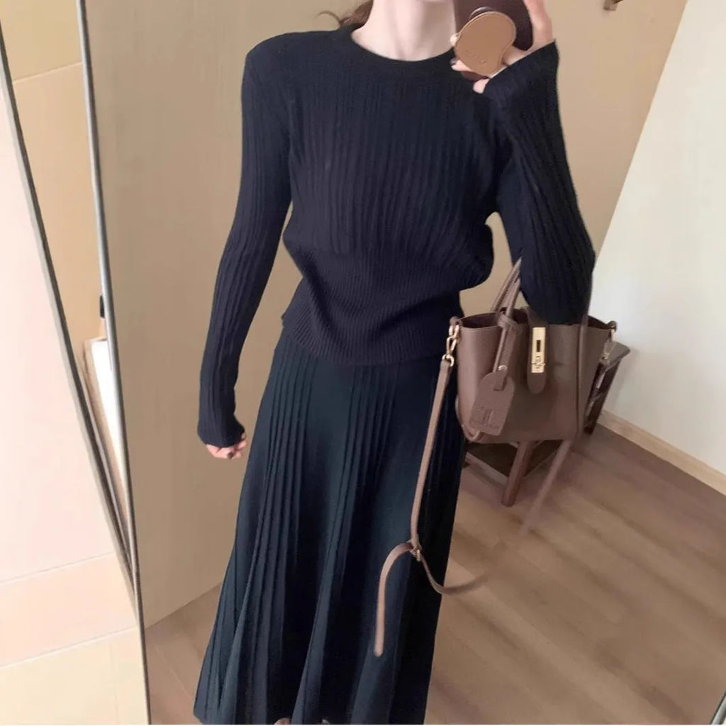 Women's dark grey knitted long dress suit two-piece set with ethnic style 3D pattern