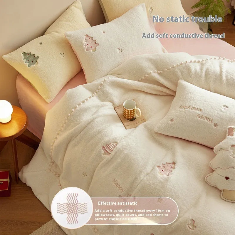 Winter milk fibre four-piece princess bedding set with green or pink Christmas tree reactive print design