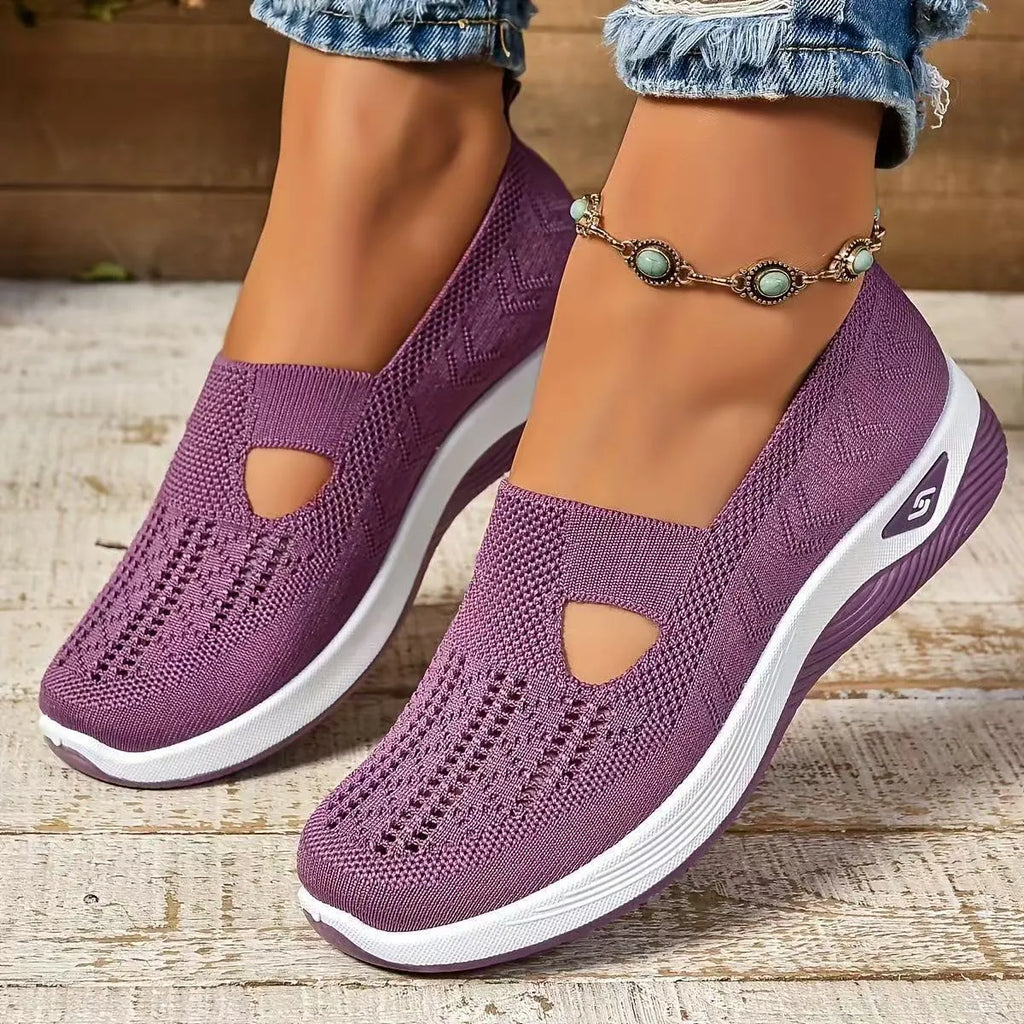 Women's casual mesh shoes with T-shaped shoulder strap and soft PVC sole in multiple colours