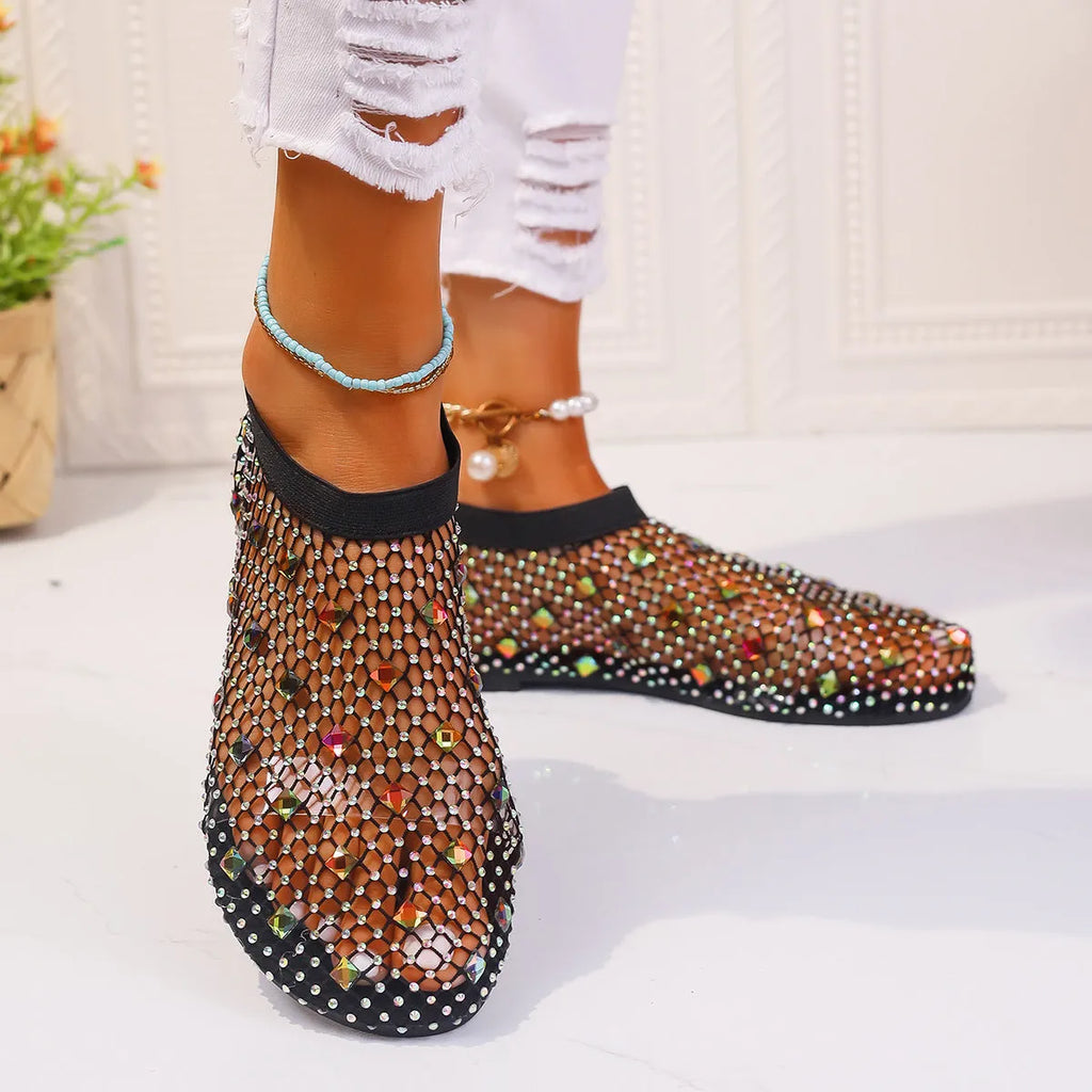 Women's flat sandals with mesh upper and colourful rhinestone decoration
