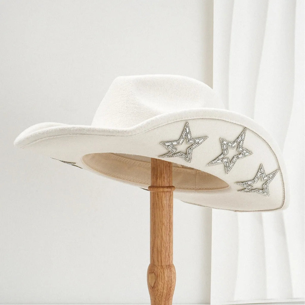 Polyester western top hat with hexagonal star design on conical crown in size M