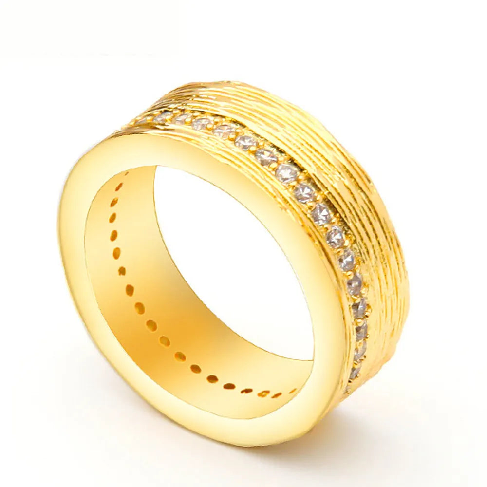 Gold geometric zircon ring for women in sizes 6, 7, and 8 with electroplated copper construction