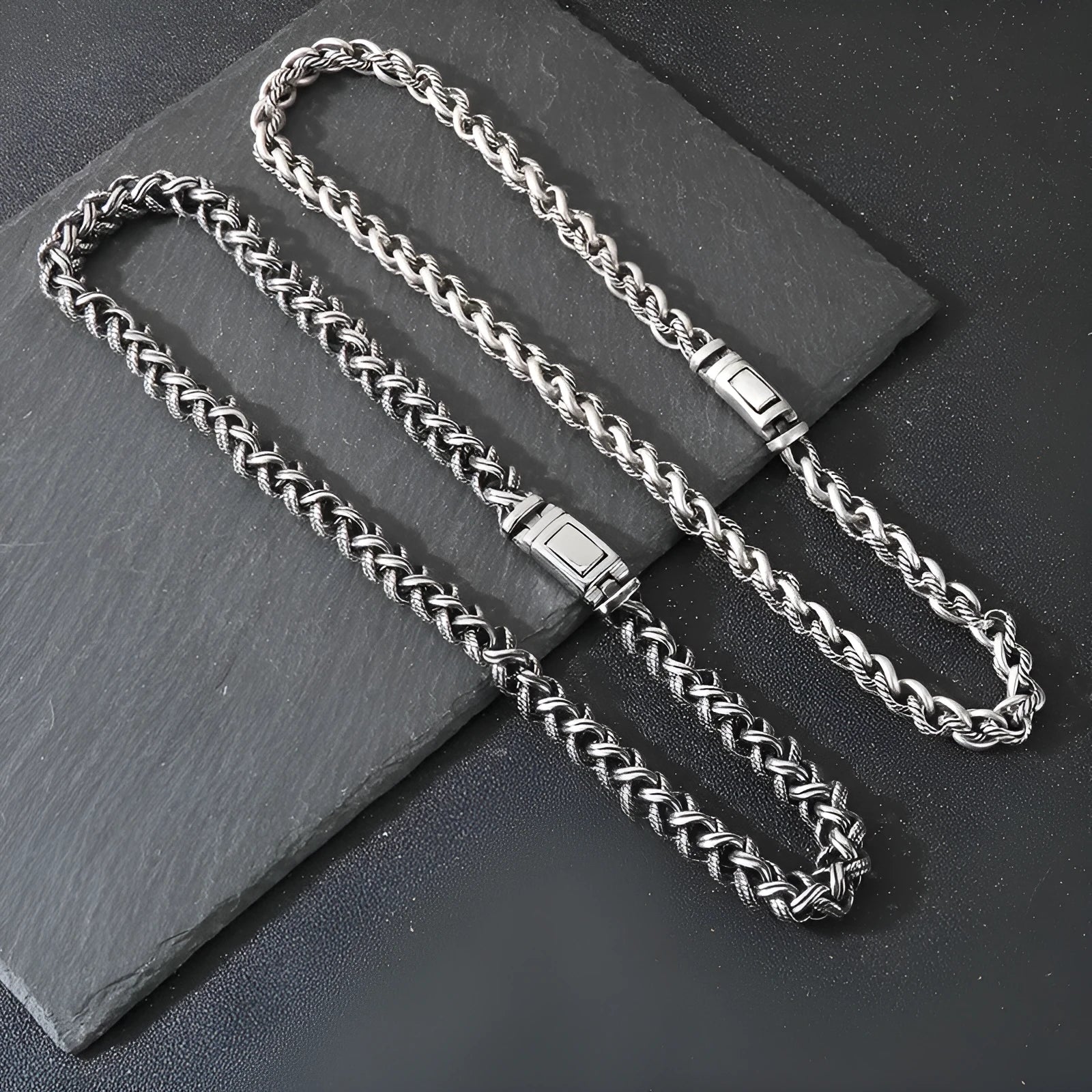 Men's antique silver titanium steel keel chain necklace with geometric twist design