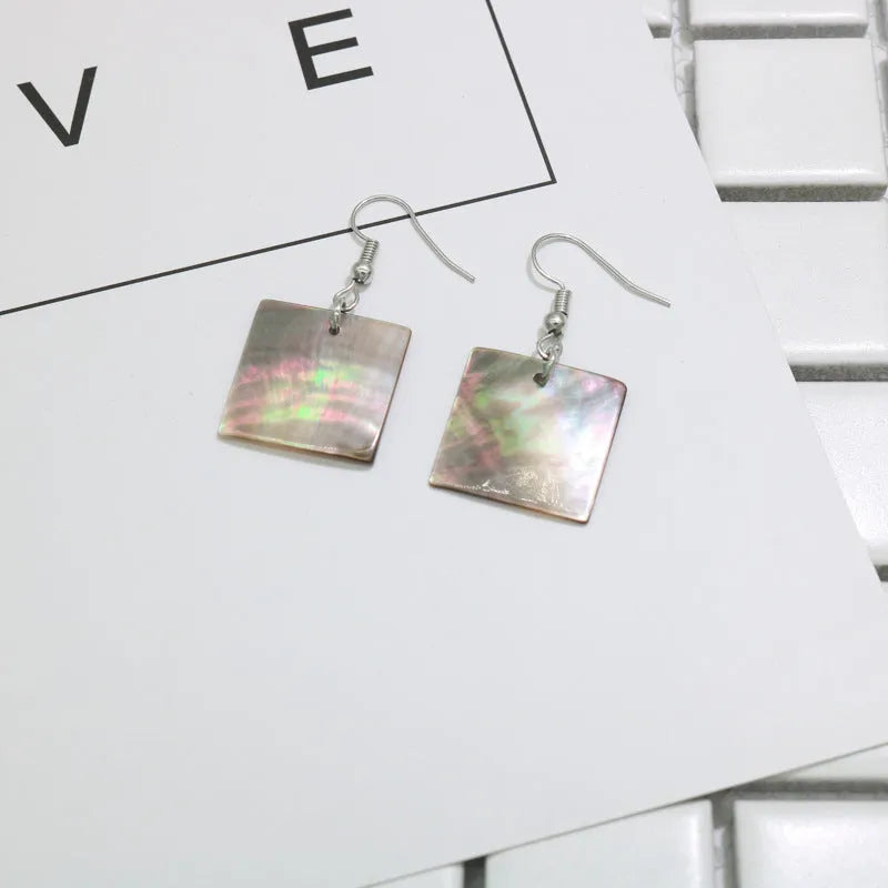 Women's geometric shell earrings in retro style with square panther or rectangular shell colour options