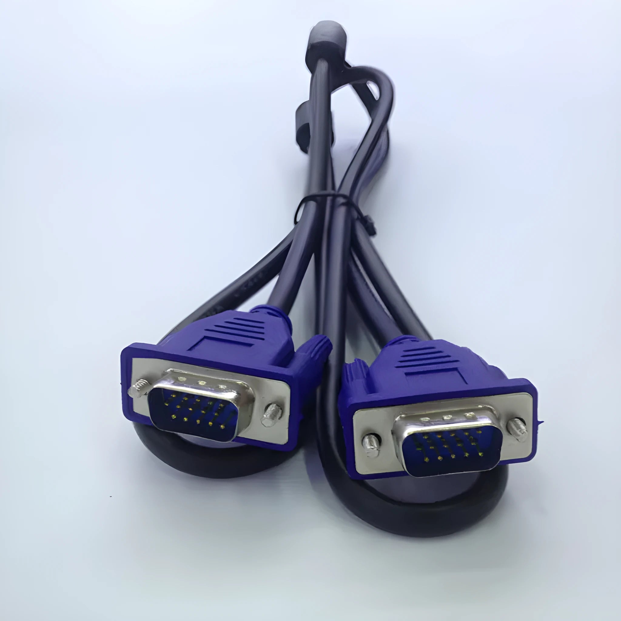 Black VGA cable with blue moulded heads and nickel-plated connectors, length 1.5 metres