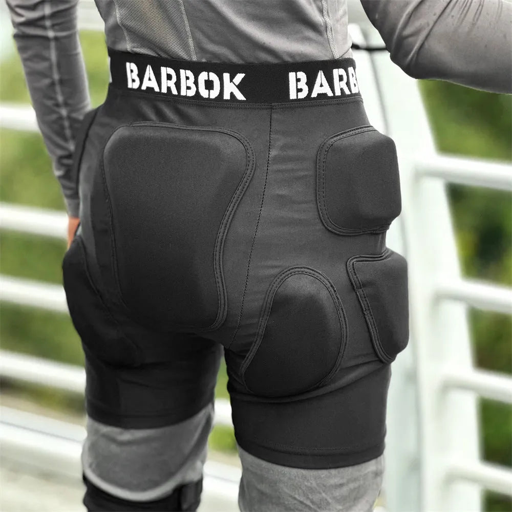 Black spandex hip protection pants with NBR foam padding for roller skating and skateboarding safety