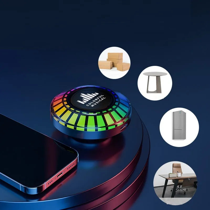 Small cubic voice control Bluetooth LED atmosphere lamp showing polar light effect.