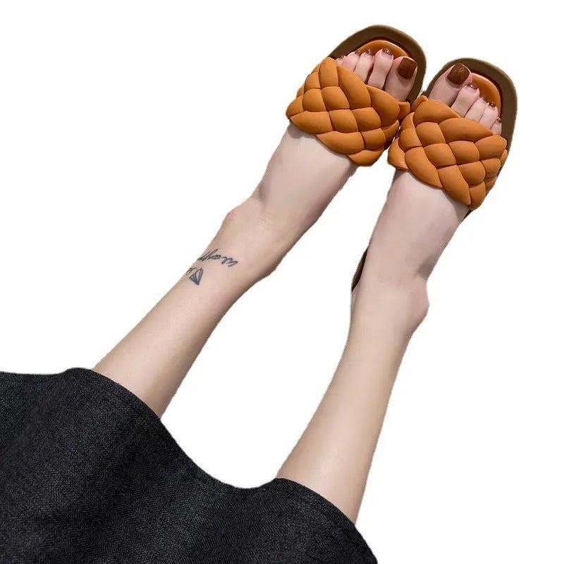 Women's white PVC beach sandals with plaid pattern and thick anti-skid soles