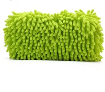 Silvery green car wash sponge measuring 14x25 cm with microfiber chenille texture