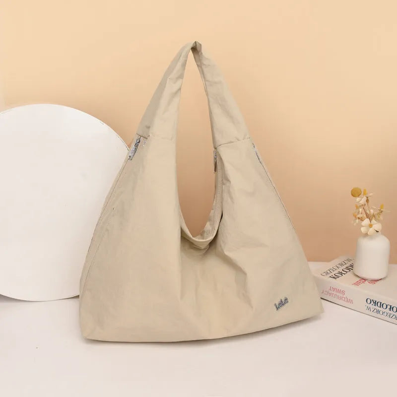 Women's heart-shaped nylon underarm bag in large capacity design
